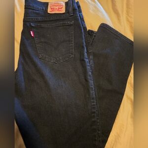 Levi's Women's Dark Gray Straight Leg Jeans